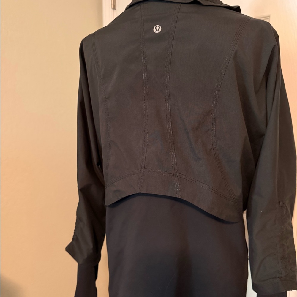 Lululemon Black Zip-Up Jacket - Picture 5 of 7